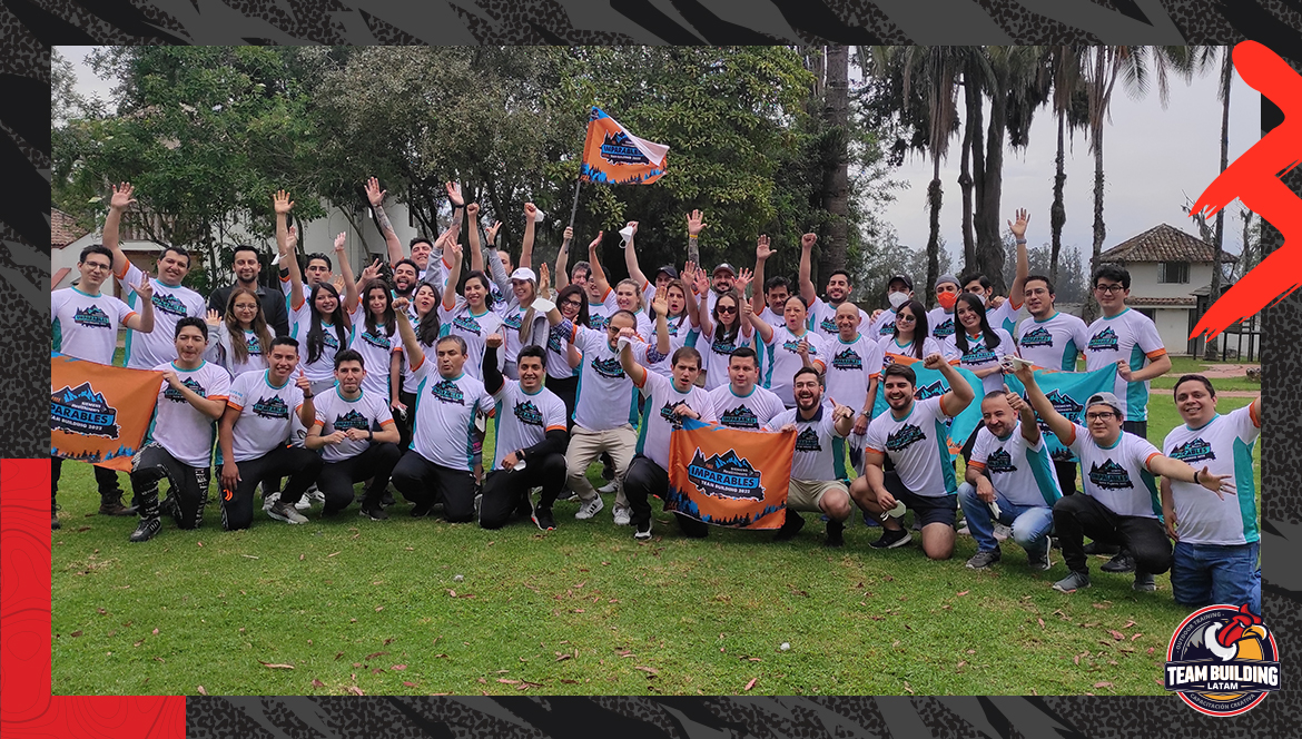 Equipo disfrutando team building en Lima